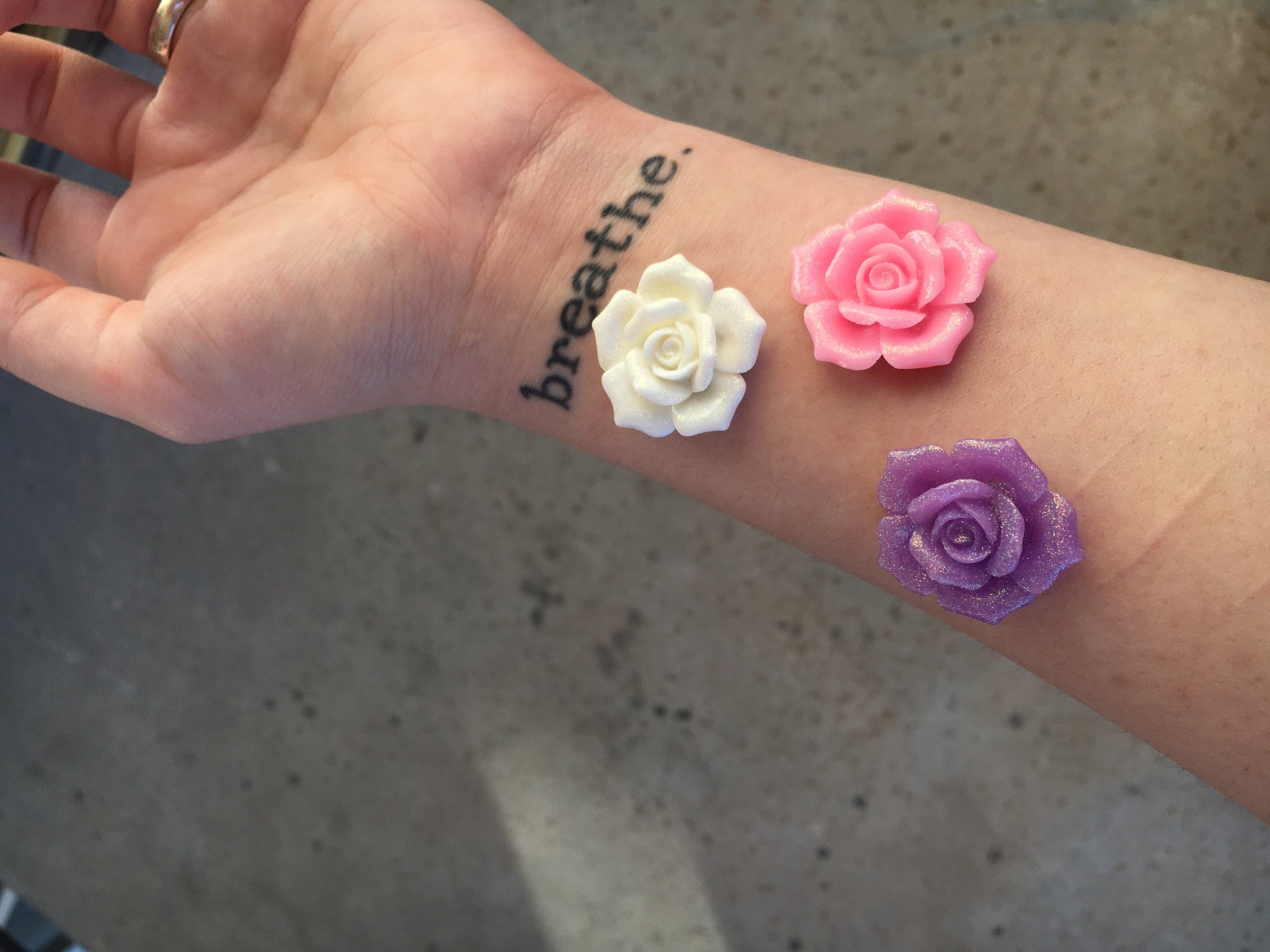 White Lace Rose Choker ♥